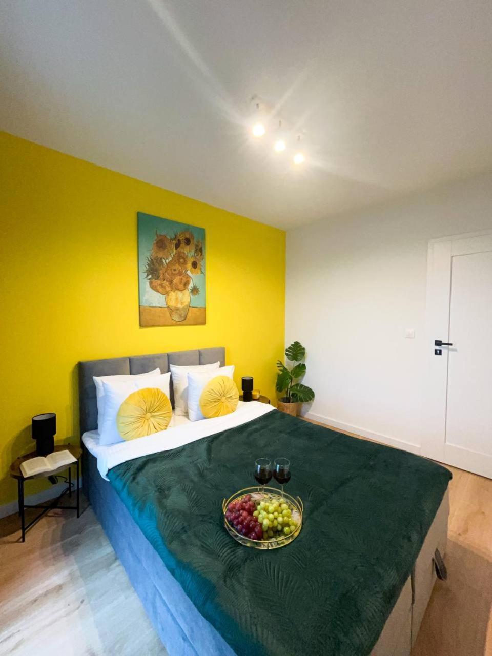 Lumina Luxury 3-Rooms Apartments With Parking Łódź Buitenkant foto