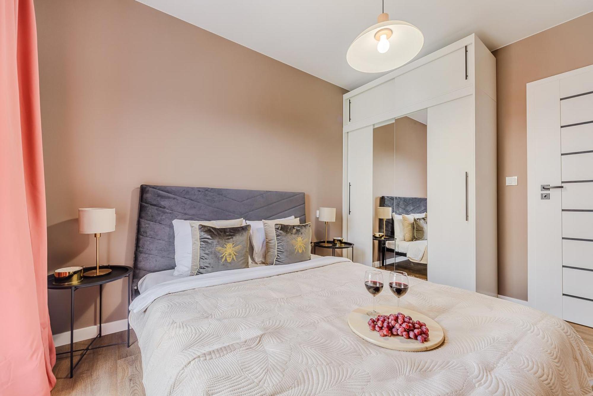 Lumina Luxury 3-Rooms Apartments With Parking Łódź Buitenkant foto